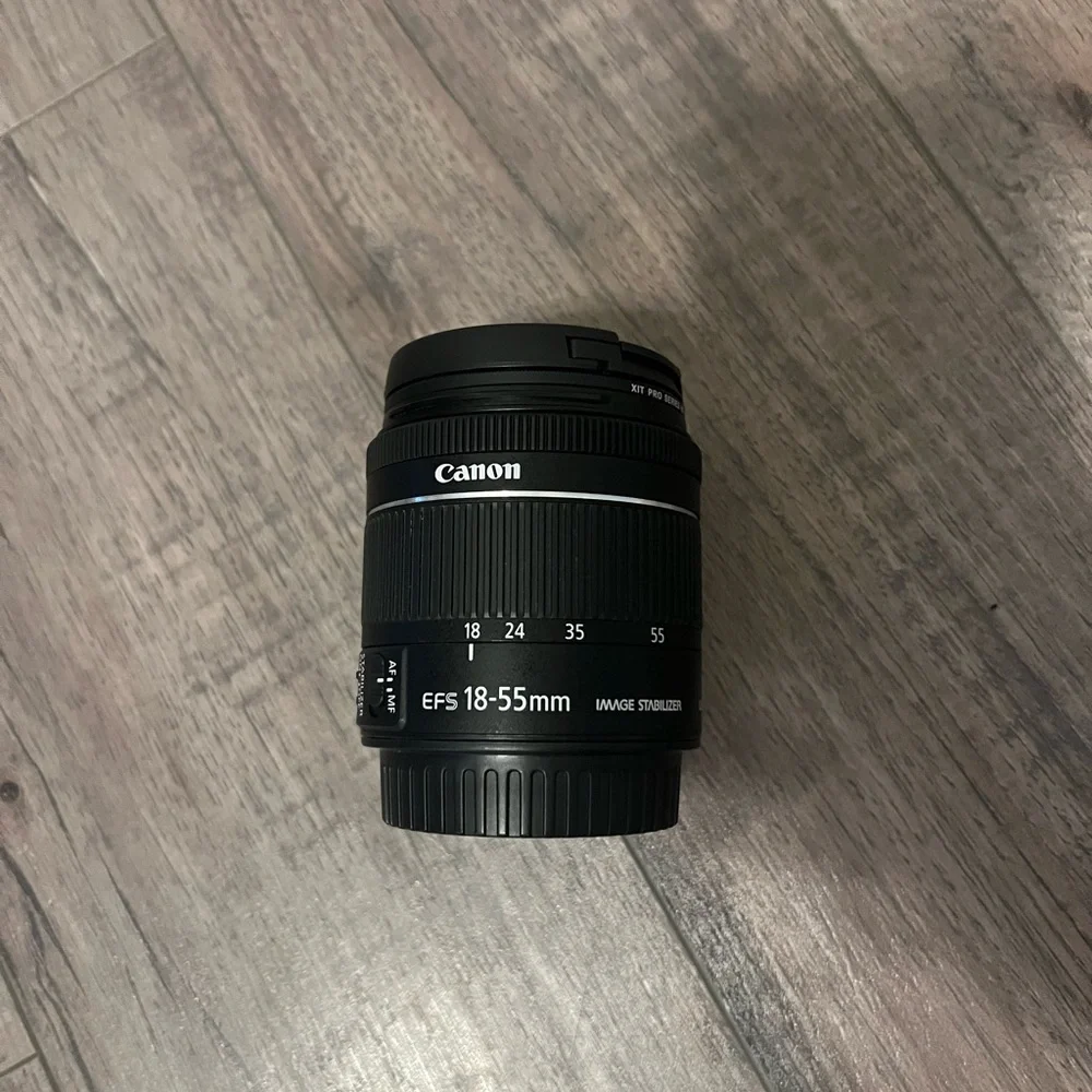 Canon Zoom Lens EFS 18-55mm Image Stabilizer 1/4-5.6